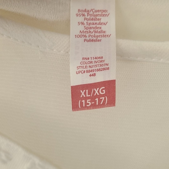 🏷3/$15🏷 Cream Cocktail Dress - Picture 4 of 5